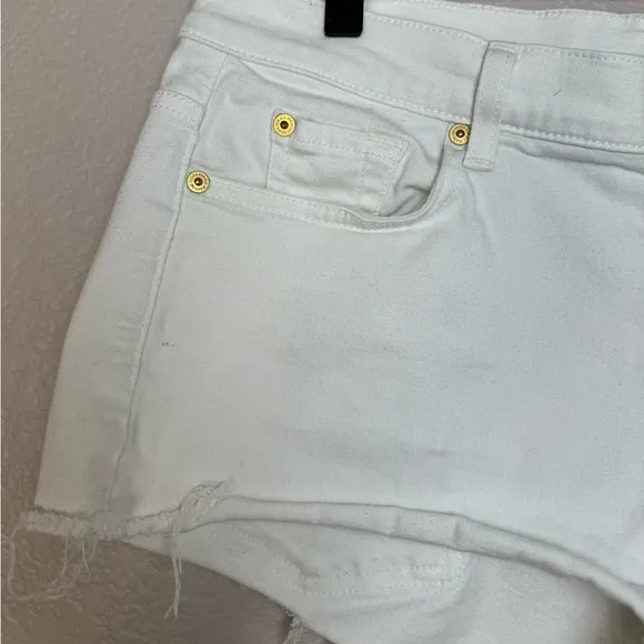 7 For All Mankind 7 FAM White Denim Cut Off Shorts size 31 10