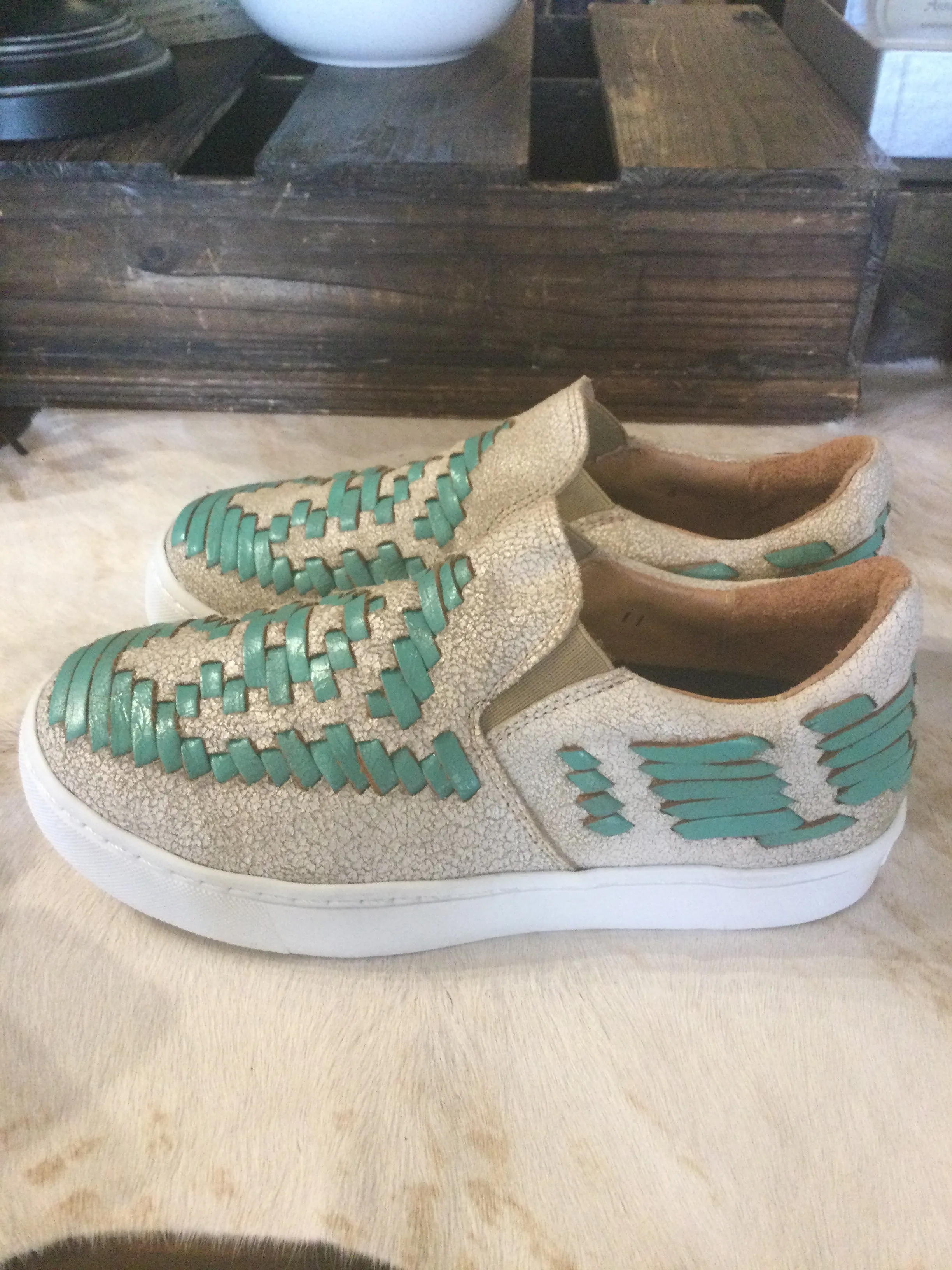 Dakota Western Leather Tennis Shoe