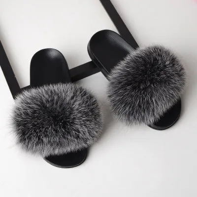 Fur slippers