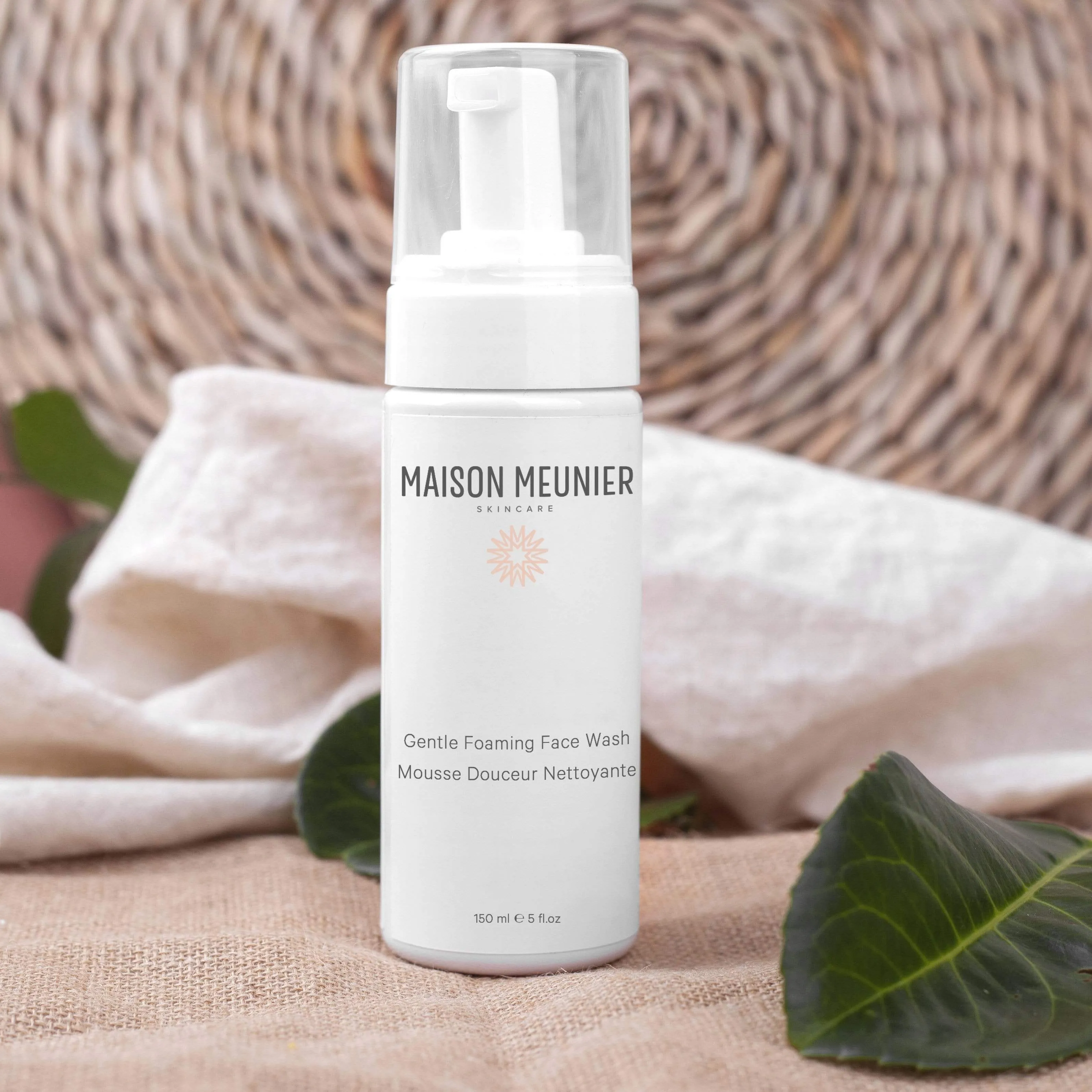 Gentle Vegan Foaming Face Wash | Honeysuckle & Frangipani 150ml