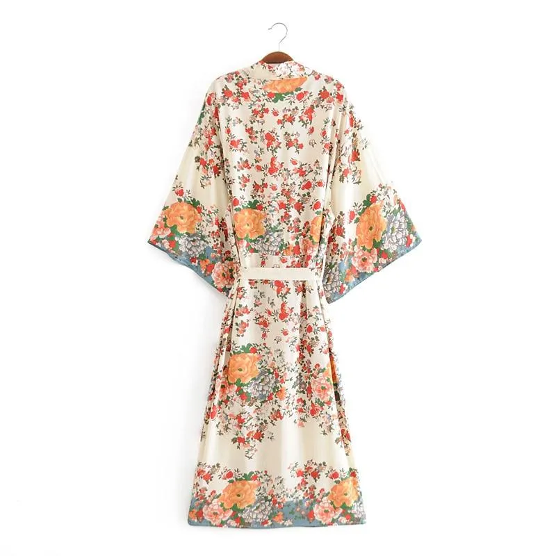 STELLA Boho Chic Floral Kimono