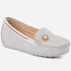 Women "ROLA" Timeless Traditional Moccasins